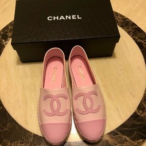 Like New Auth Chanel 22P Sakura Pink Espadrilles Size 38